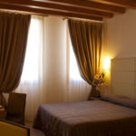 hotel villa costanza room